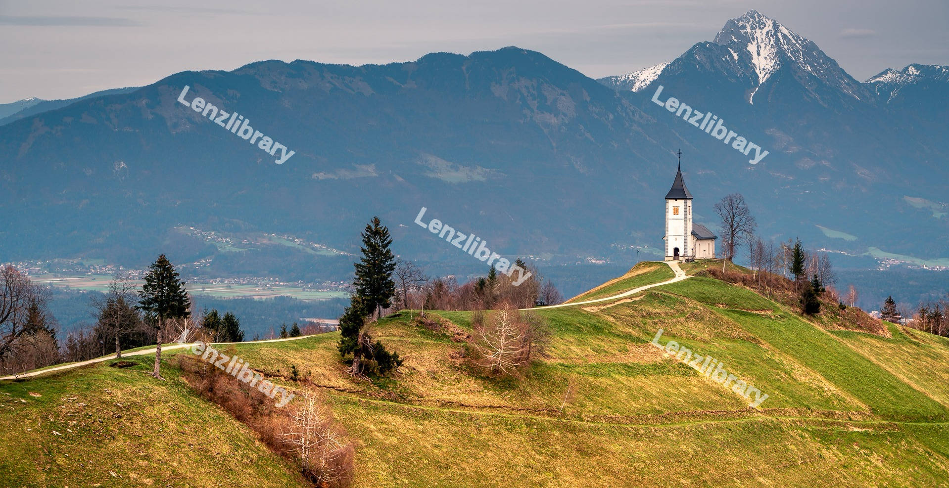 Jamnik Church